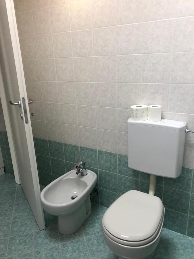 Attico By Marconi 11 Bed & Breakfast Besozzo Екстериор снимка